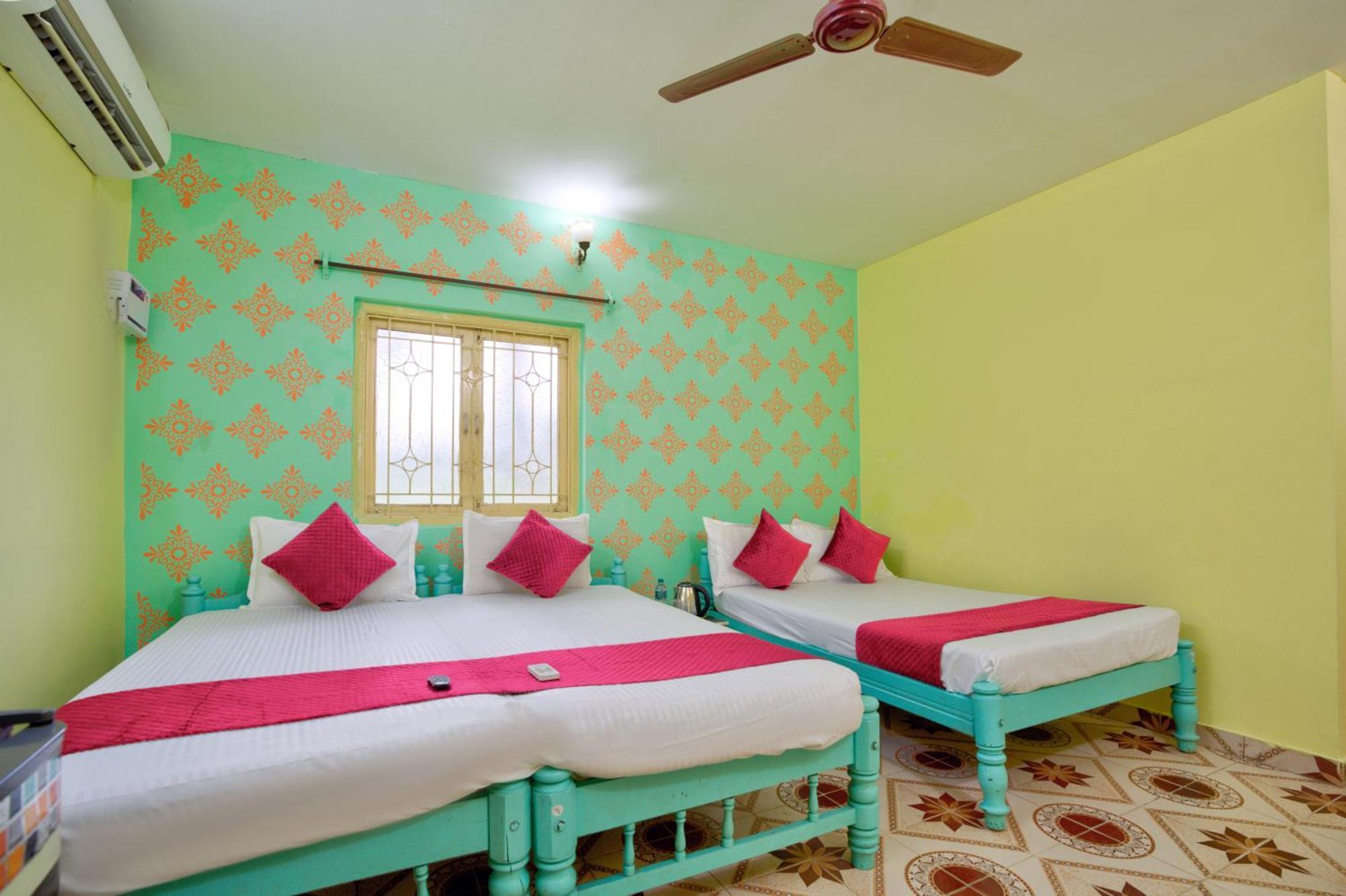 Oceanic Pearl Beach Guest House Calangute Exterior foto